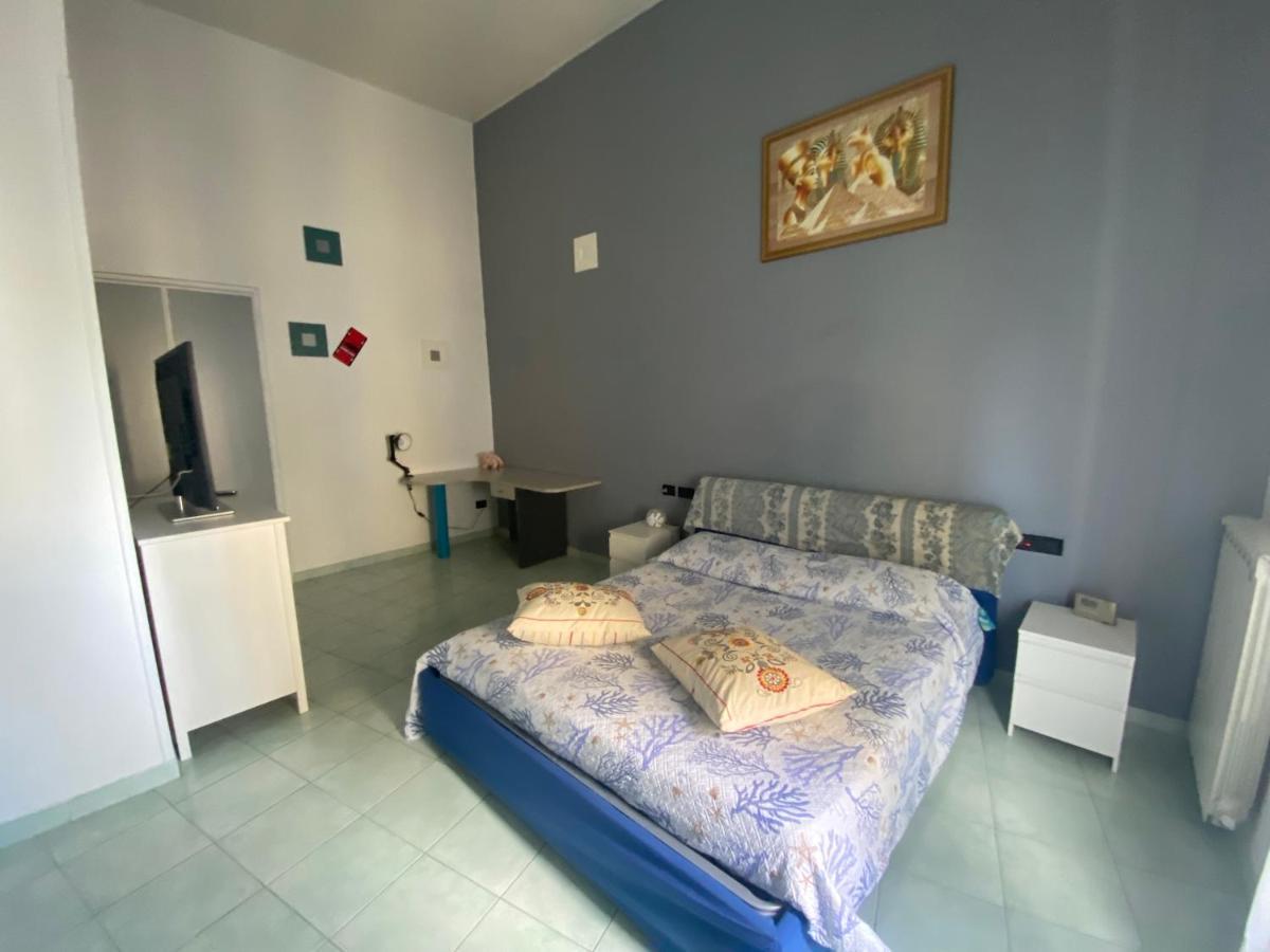 Messineo'S Home Napoli Esterno foto
